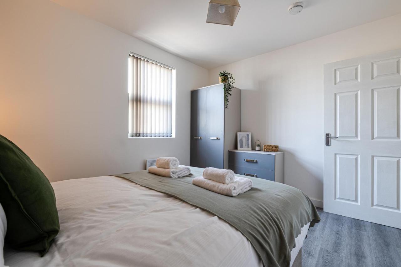Top Floor Apartment With Private Balcony In Stockport Centre By Hass Haus Екстер'єр фото