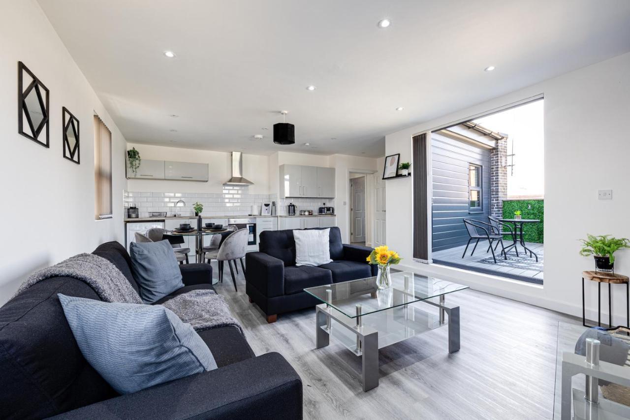 Top Floor Apartment With Private Balcony In Stockport Centre By Hass Haus Екстер'єр фото