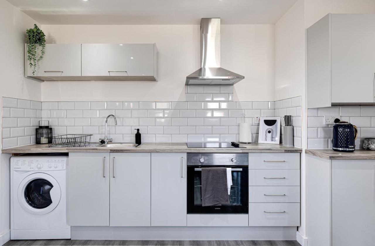 Top Floor Apartment With Private Balcony In Stockport Centre By Hass Haus Екстер'єр фото
