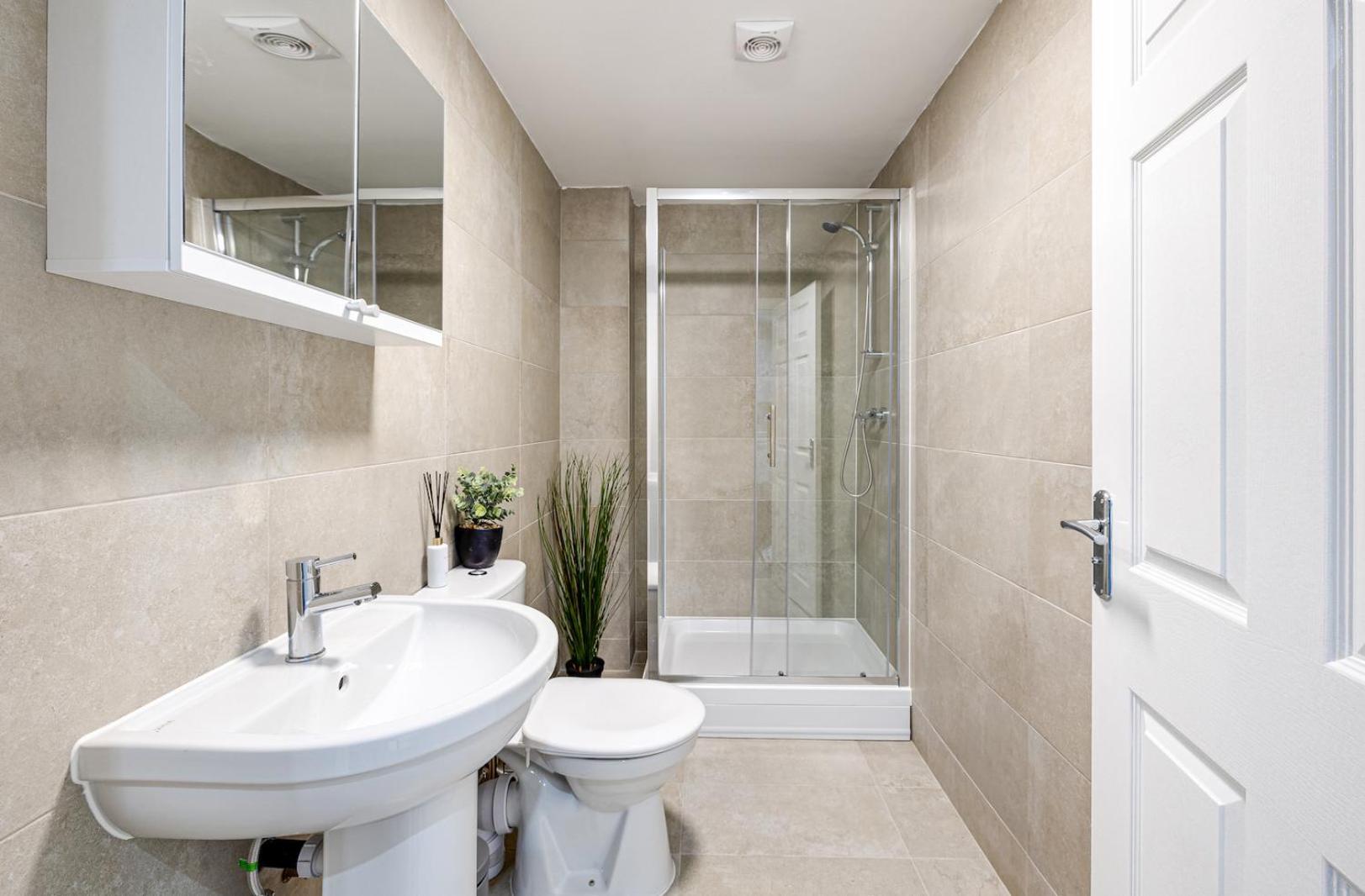 Top Floor Apartment With Private Balcony In Stockport Centre By Hass Haus Екстер'єр фото